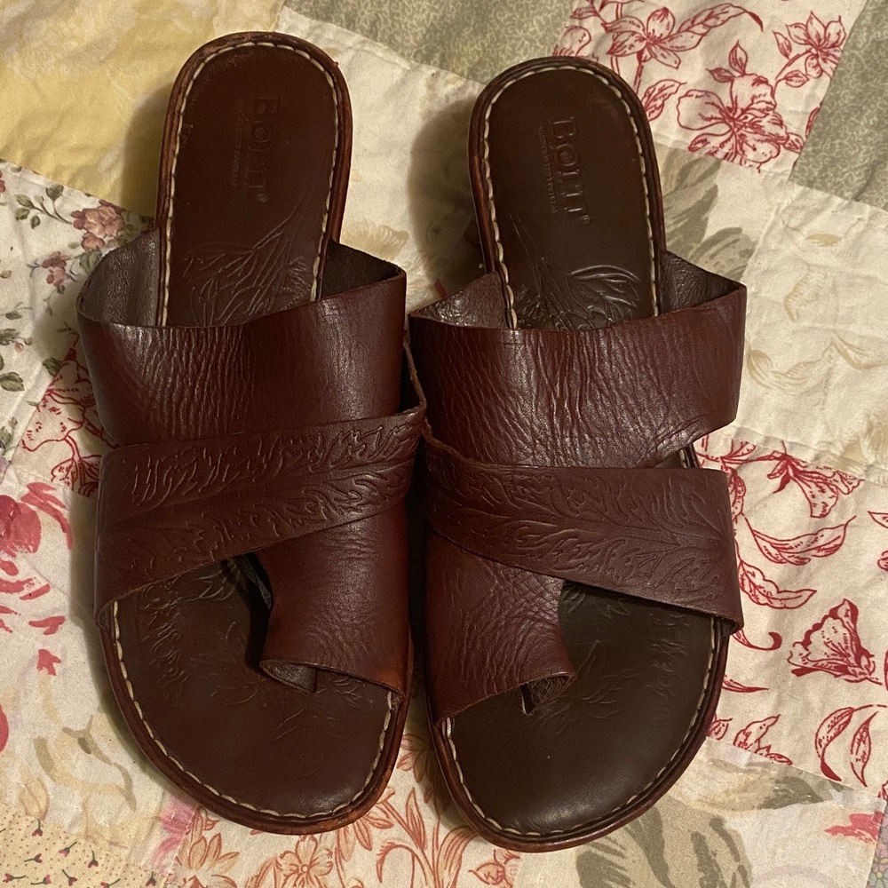 Born Rich Brown Leather Cross Strap Wedge Sandals Size 9